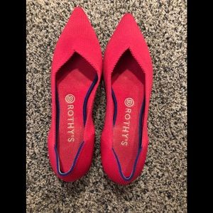 Rothy’s pink pointed toe shoes